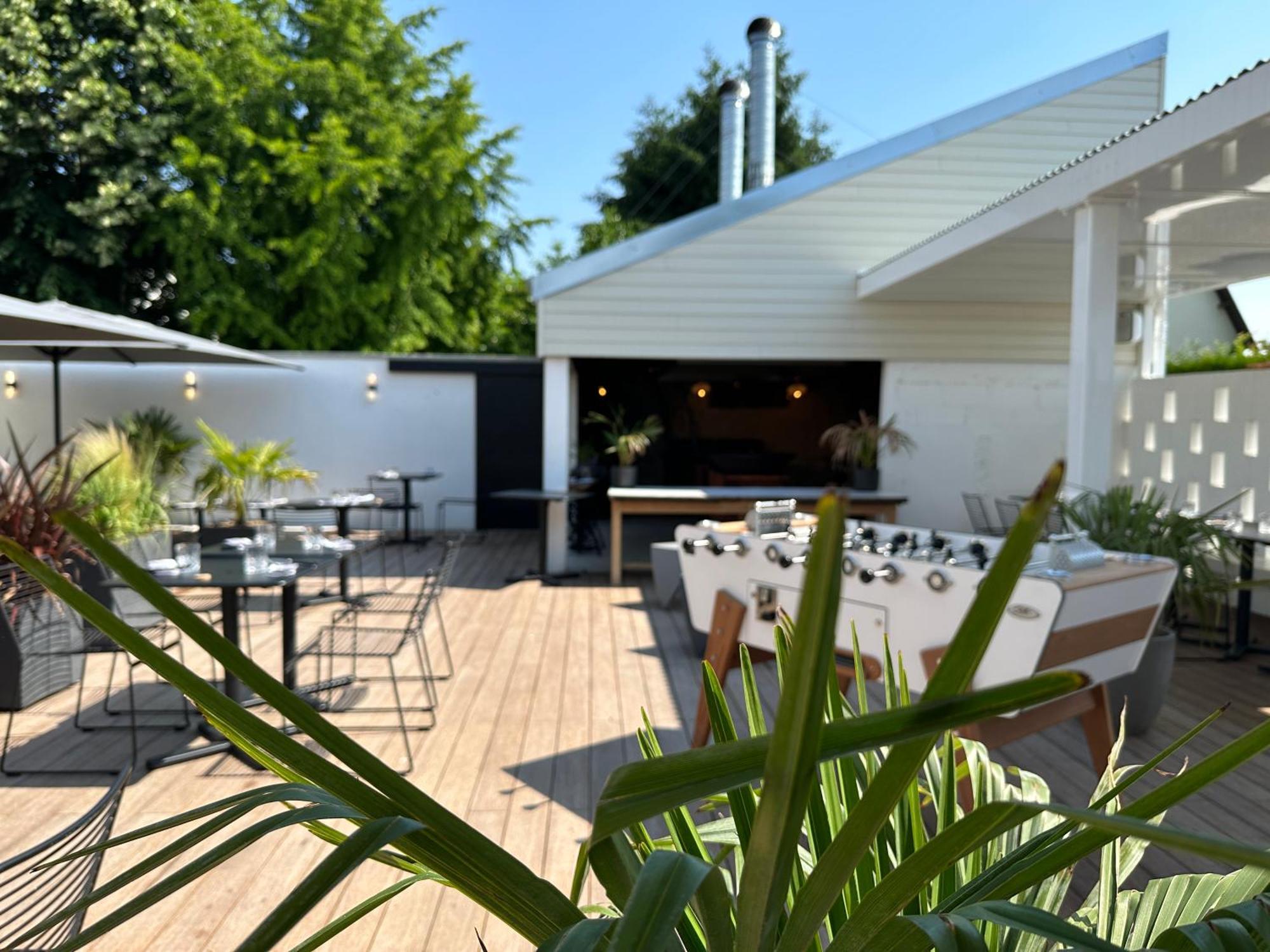 Logis Hotel & Restaurant Le Vert Bocage Franqueville-Saint-Pierre Dış mekan fotoğraf
